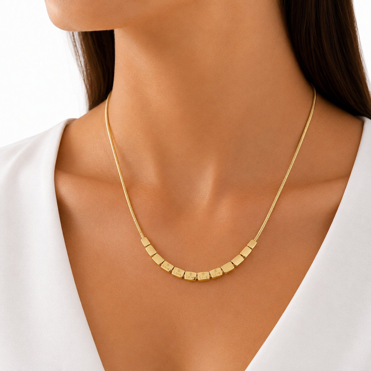 Gold Renk Love Detaylı Geometrik Çelik Kolye - Görsel 3